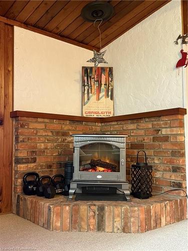 185 Timmons Street, The Blue Mountains, ON - Indoor With Fireplace