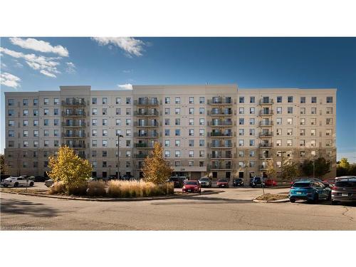 515-239 Auburn Drive, Waterloo, ON - Outdoor With Facade