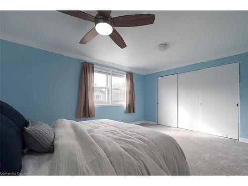 22 Fairmount Road, Kitchener, ON - Indoor Photo Showing Bedroom