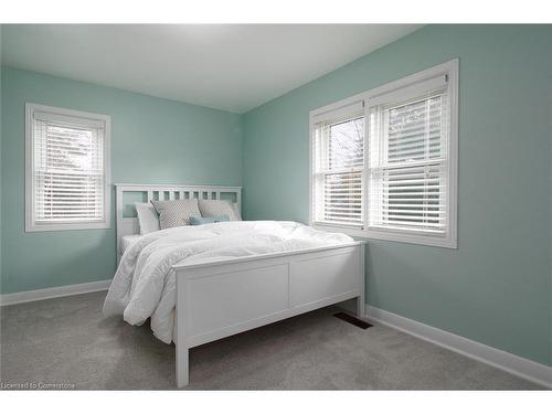 22 Fairmount Road, Kitchener, ON - Indoor Photo Showing Bedroom