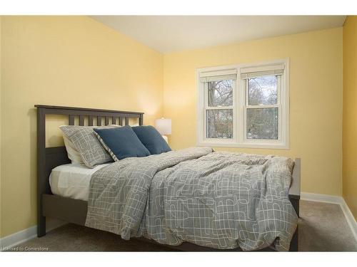 22 Fairmount Road, Kitchener, ON - Indoor Photo Showing Bedroom