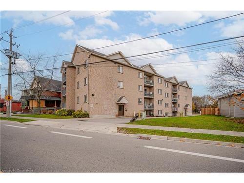 302-1522 King Street E, Kitchener, ON - Outdoor With Balcony