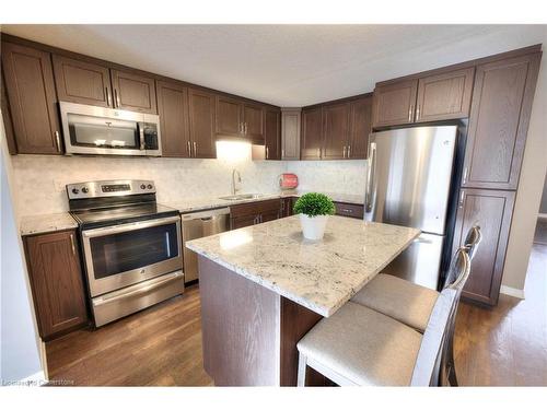 H-29 Sienna Street, Kitchener, ON - Indoor Photo Showing Kitchen