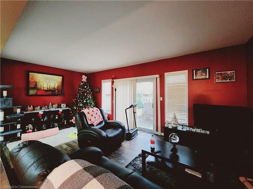 347 Oprington Place, Kitchener, ON - Indoor