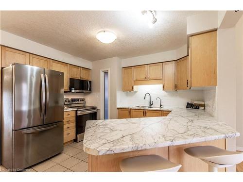 310 Dearborn Boulevard, Waterloo, ON - Indoor Photo Showing Kitchen With Stainless Steel Kitchen