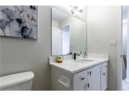 310 Dearborn Boulevard, Waterloo, ON - Indoor Photo Showing Bathroom