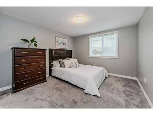 23 Upper Mercer Street, Kitchener, ON - Indoor Photo Showing Bedroom