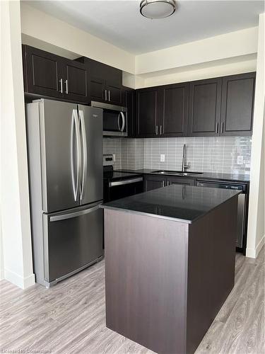 808-128 King N Street, Waterloo, ON - Indoor Photo Showing Kitchen With Stainless Steel Kitchen With Upgraded Kitchen