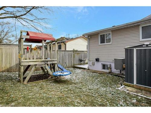 27 Nickolas Crescent, Cambridge, ON - Outdoor With Exterior