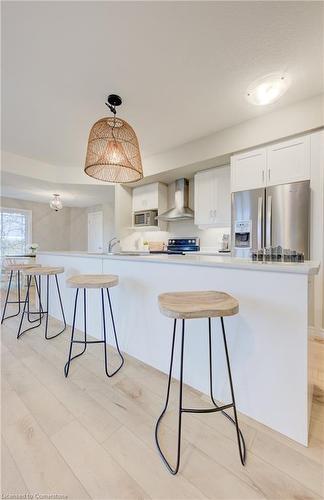 55-107 Westra  Dr, Guelph, ON - Indoor Photo Showing Kitchen