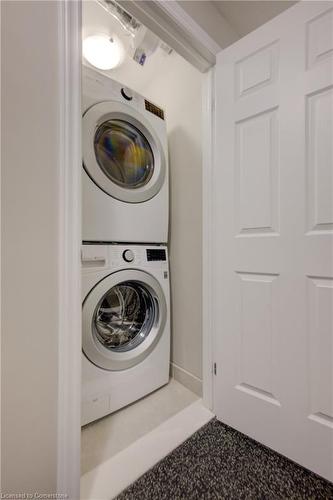 55-107 Westra  Dr, Guelph, ON - Indoor Photo Showing Laundry Room