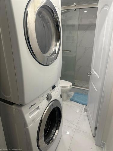 195 St Leger Drive, Kitchener, ON - Indoor Photo Showing Laundry Room