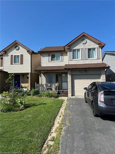 533B Rosemeadow Crescent, Waterloo, ON - Outdoor With Facade