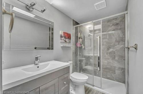 533B Rosemeadow Crescent, Waterloo, ON - Indoor Photo Showing Bathroom