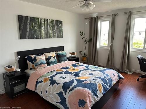 533B Rosemeadow Crescent, Waterloo, ON - Indoor Photo Showing Bedroom