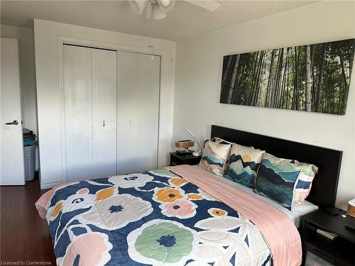 533B Rosemeadow Crescent, Waterloo, ON - Indoor Photo Showing Bedroom