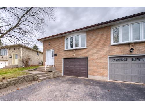 110 Uxbridge Crescent, Kitchener, ON - Outdoor