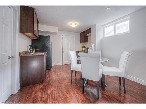 110 Uxbridge Crescent, Kitchener, ON - Indoor Photo Showing Dining Room