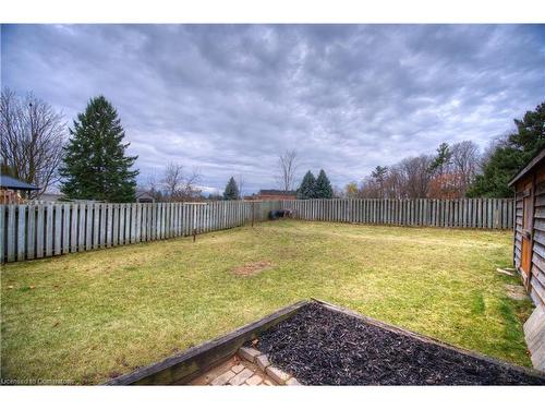 110 Uxbridge Crescent, Kitchener, ON - Outdoor