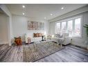 110 Uxbridge Crescent, Kitchener, ON  - Indoor Photo Showing Living Room 