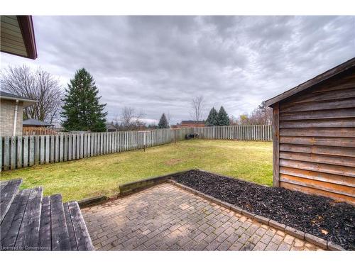 110 Uxbridge Crescent, Kitchener, ON - Outdoor