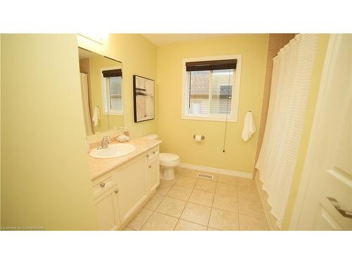 190 Ferris Drive, Wellesley, ON - Indoor Photo Showing Bathroom