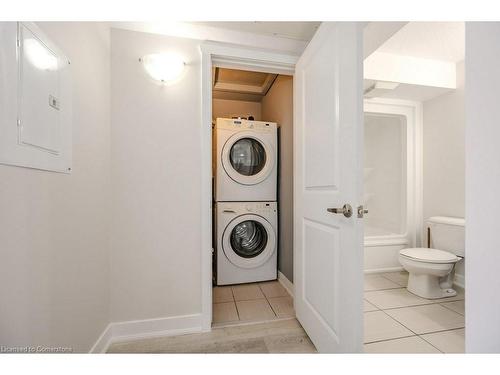 6C-185 Windale Crescent, Kitchener, ON - Indoor Photo Showing Laundry Room