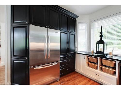 141 Snowbridge Way, The Blue Mountains, ON - Indoor Photo Showing Kitchen