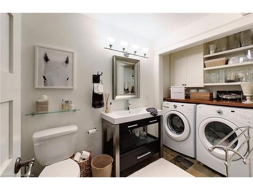 141 Snowbridge Way, The Blue Mountains, ON - Indoor Photo Showing Laundry Room