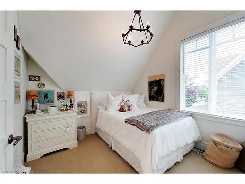 141 Snowbridge Way, The Blue Mountains, ON - Indoor Photo Showing Bedroom