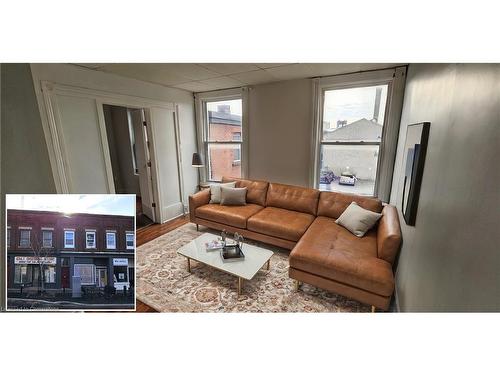 B-73 Dickson Street, Cambridge, ON - Indoor Photo Showing Living Room