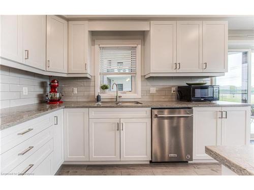 303-249 Grey Silo Road, Waterloo, ON - Indoor Photo Showing Kitchen With Double Sink