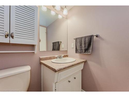 808-260 Sheldon Avenue, Kitchener, ON - Indoor Photo Showing Bathroom