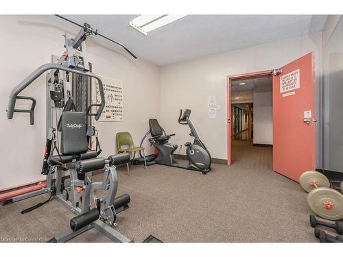 808-260 Sheldon Avenue, Kitchener, ON - Indoor Photo Showing Gym Room