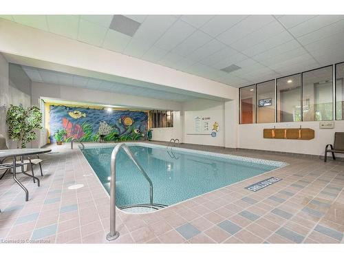 808-260 Sheldon Avenue, Kitchener, ON - Indoor Photo Showing Other Room With In Ground Pool