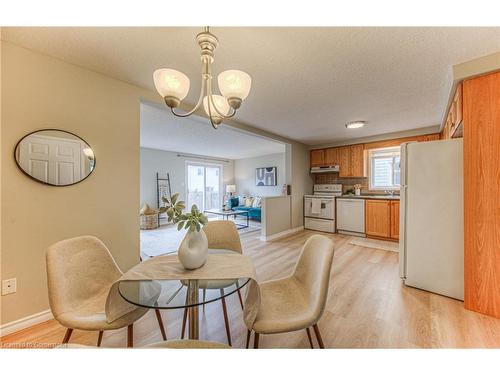 43 Dahlia Street, Kitchener, ON - Indoor Photo Showing Dining Room