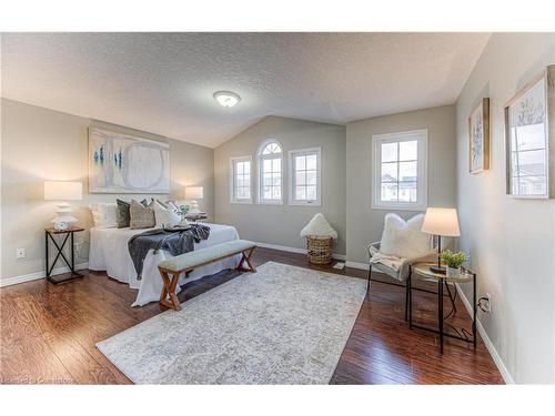 43 Dahlia Street, Kitchener, ON - Indoor Photo Showing Bedroom