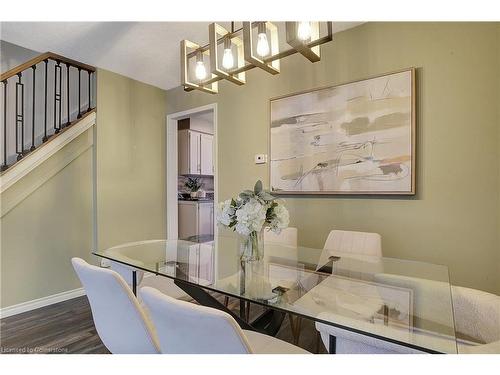 A-586 Mount Anne Drive, Waterloo, ON - Indoor Photo Showing Dining Room