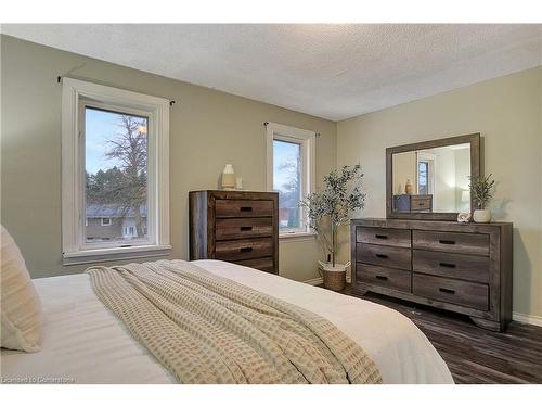 A-586 Mount Anne Drive, Waterloo, ON - Indoor Photo Showing Bedroom