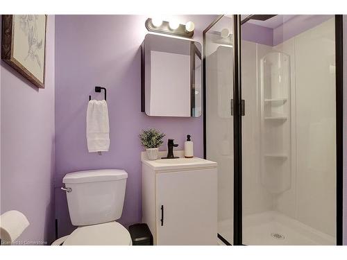 A-586 Mount Anne Drive, Waterloo, ON - Indoor Photo Showing Bathroom