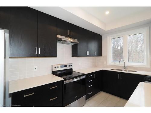 1305-585 Colborne Street E, Brantford, ON - Indoor Photo Showing Kitchen With Double Sink With Upgraded Kitchen