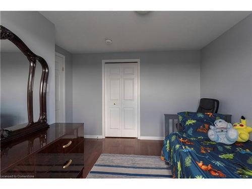 Upper-53 Sandwell Court W, Kitchener, ON - Indoor Photo Showing Bedroom