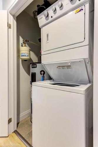 23-600 Victoria Street, Kitchener, ON - Indoor Photo Showing Laundry Room