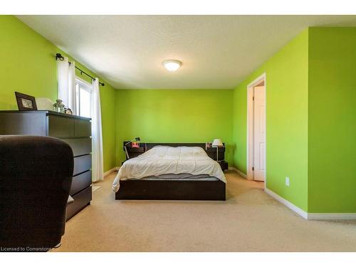 1130 Copper Leaf Crescent, Kitchener, ON - Indoor Photo Showing Bedroom