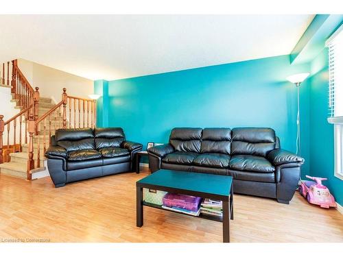 1130 Copper Leaf Crescent, Kitchener, ON - Indoor Photo Showing Living Room