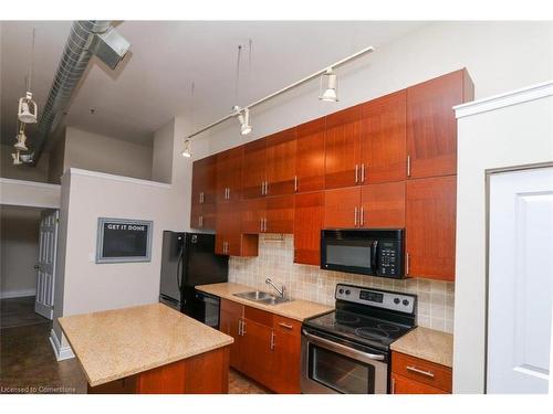 208-276 King Street W, Kitchener, ON - Indoor Photo Showing Kitchen With Double Sink