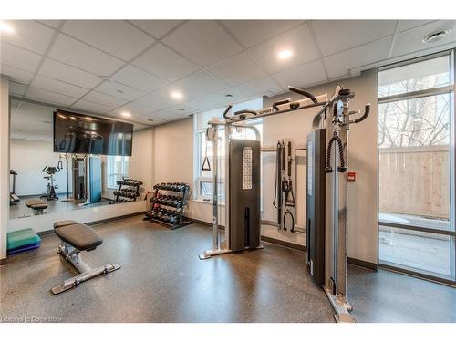 202-399 Queen Street S, Kitchener, ON - Indoor Photo Showing Gym Room