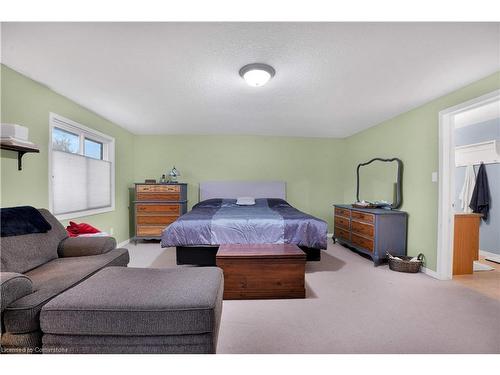 14-30 Bryan Court, Kitchener, ON - Indoor Photo Showing Bedroom