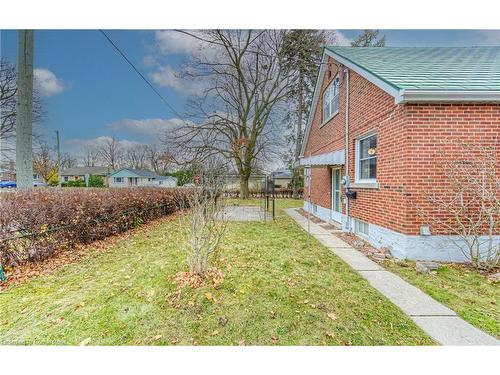 34 Dietz Avenue S, Waterloo, ON - Outdoor