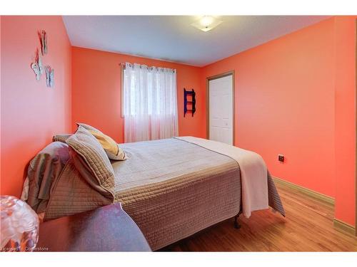 178 Melissa Crescent, Mount Forest, ON - Indoor Photo Showing Bedroom